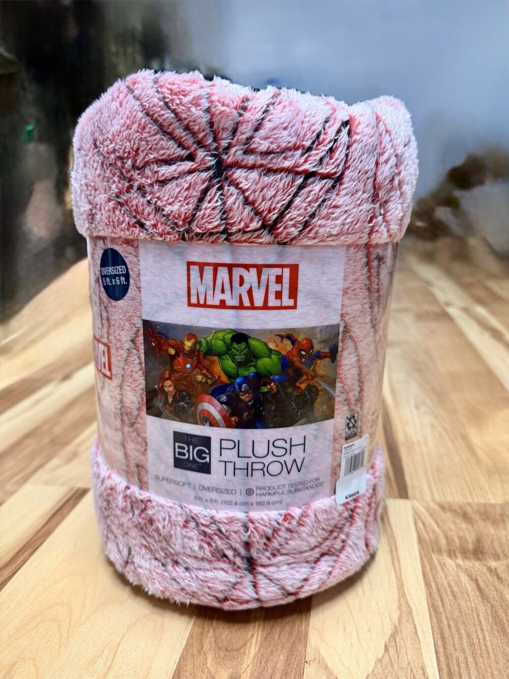 Marvel Spider-Man Plush Throw Blanket The Big One 5x6 Ft Super Soft New Cozy